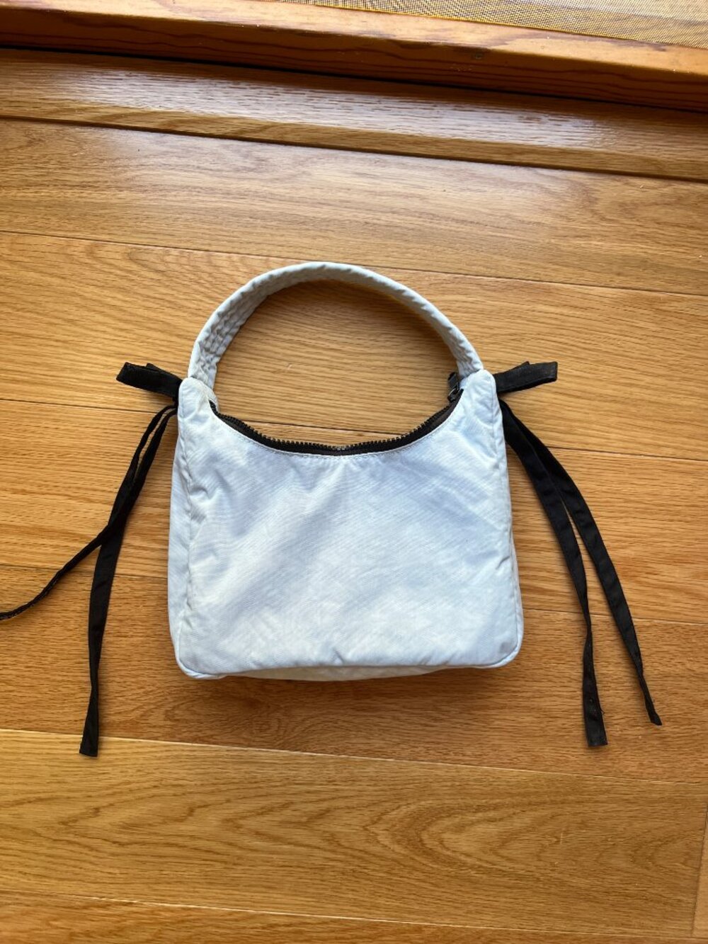 BAGGU x Sandy Liang Mini Shoulder Bag - Picture 4 of 11
